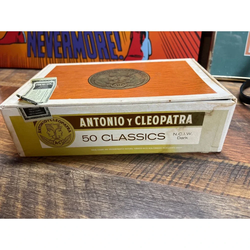 Vintage Antonio y Cleopatra 50 Classics Empty Cigar Box FreshLocLabel Tobacciana
